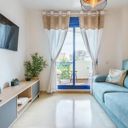2nd Line From The , Seaviews + Parking &pool *