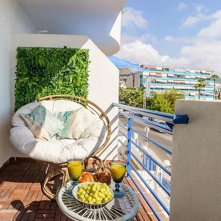 2nd Line From The , Seaviews + Parking &pool Apartment Benalmadena