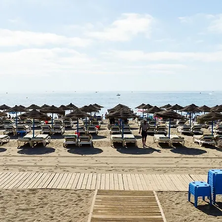 2nd Line From The , Seaviews + Parking &pool *