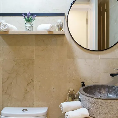 2nd Line From The , Seaviews + Parking &pool * Benalmadena