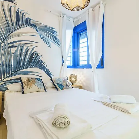 2nd Line From The , Seaviews + Parking &pool